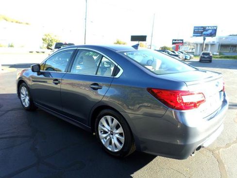 Used 2017 Subaru Legacy 2.5i Premium image 7