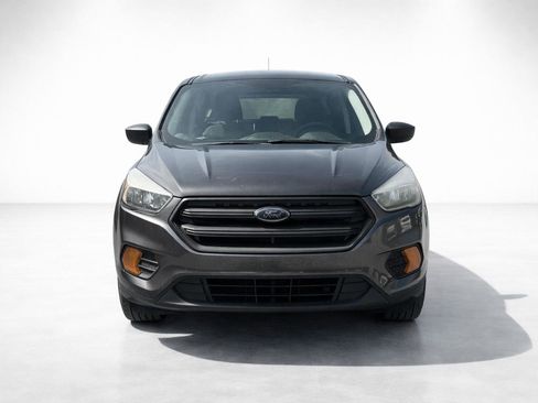 Used 2017 Ford Escape S image 10