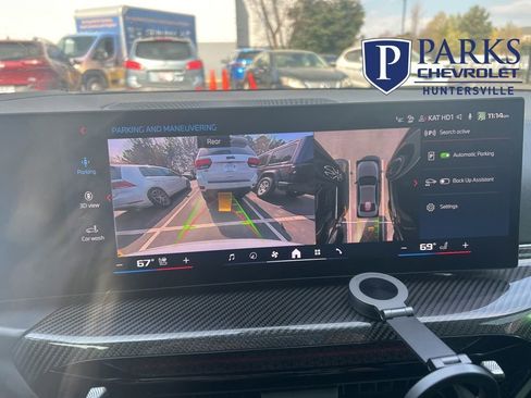 Used 2025 BMW M340i xDrive w/ Premium Package image 31