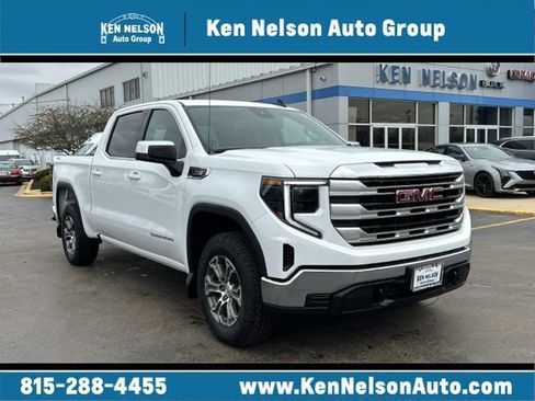 New 2026 GMC Sierra 1500 SLE image 1