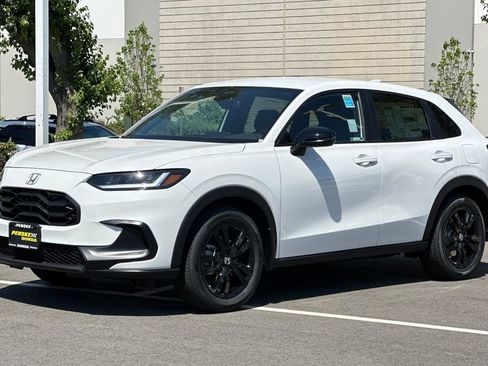 New 2026 Honda HR-V Sport image 8