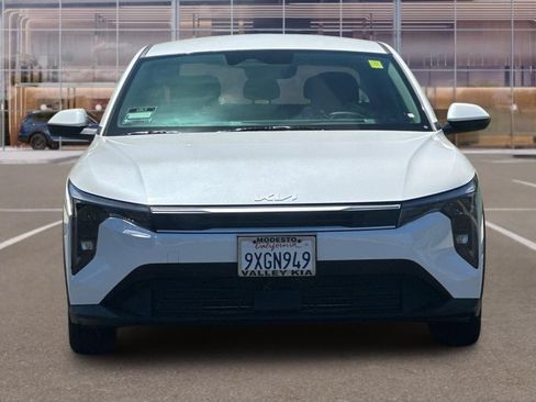 Certified 2025 Kia K4 FWD image 6