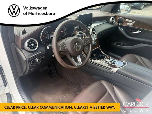 Used 2018 Mercedes-Benz GLC 300 4MATIC w/ Premium Package image 15