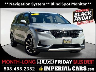 Used 2024 Kia Carnival EX