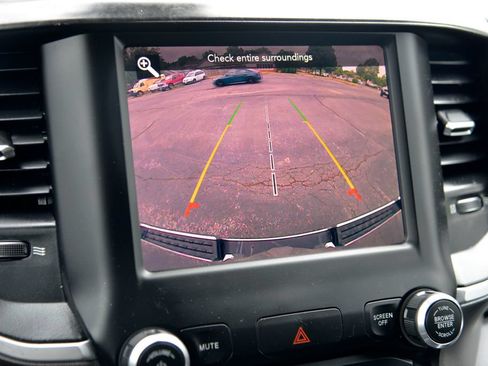 Used 2019 RAM 1500 Big Horn AWD/4WD image 21