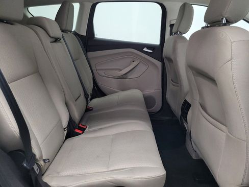 Used 2019 Ford Escape SE FWD image 19