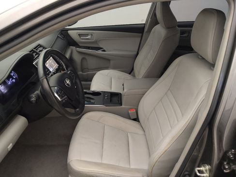 Used 2017 Toyota Camry XLE FWD image 17