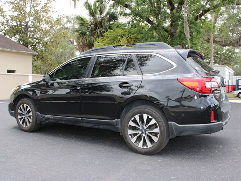 Used 2016 Subaru Outback 2.5i Limited AWD/4WD image 4