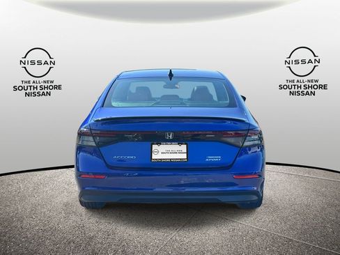 Used 2024 Honda Accord Sport image 7