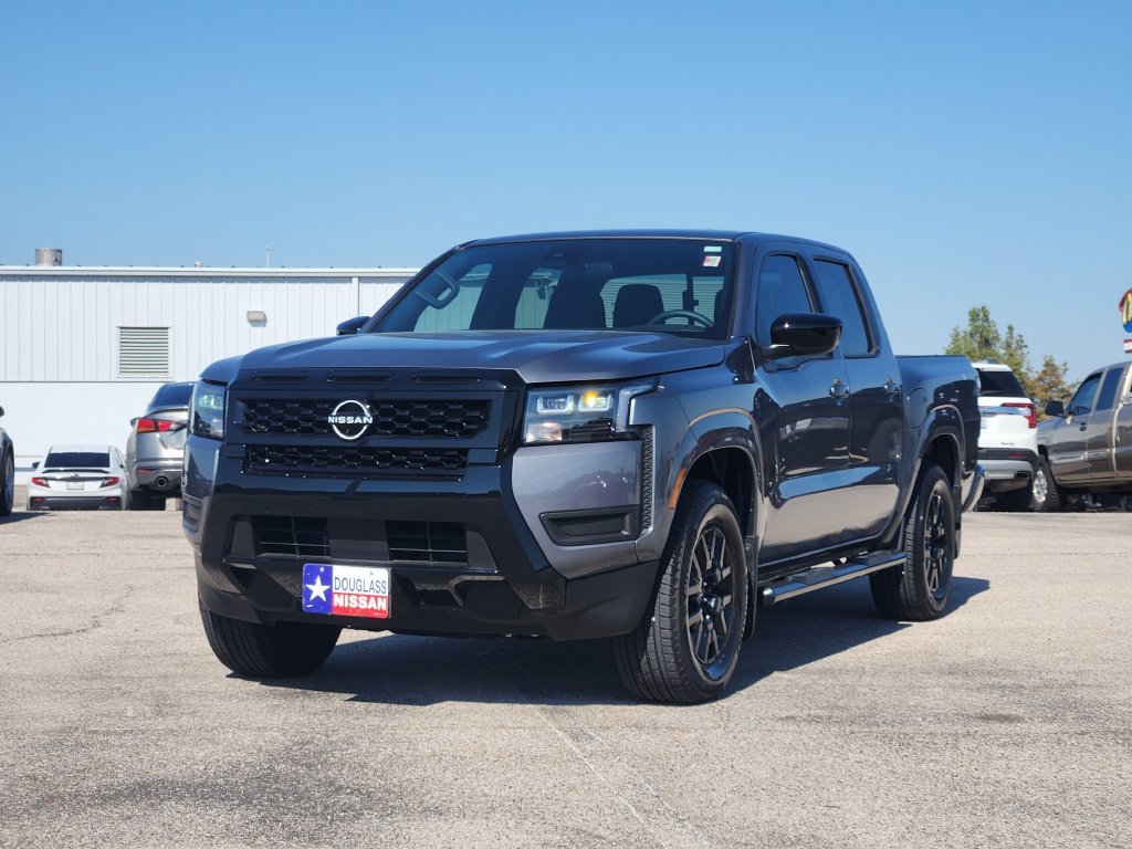 Used 2026 Nissan Frontier SV w/ All-Weather Content Package RWD image 2