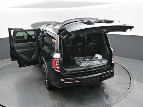 New 2026 Nissan Armada PRO-4X image 45