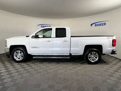 Used 2017 Chevrolet Silverado 1500 LT w/ True North Edition AWD/4WD image 2