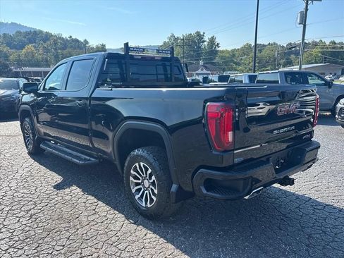 Used 2022 GMC Sierra 1500 AT4 w/ AT4 Premium Package AWD/4WD image 5