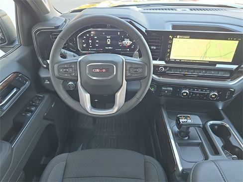 New 2026 GMC Sierra 1500 Elevation image 13