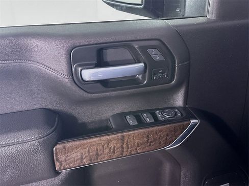 Used 2022 GMC Sierra 3500 Denali image 25