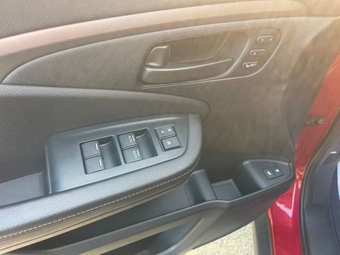 Used 2023 Honda Passport TrailSport image 15