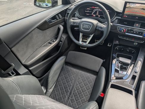 Used 2023 Audi S4 Premium Plus w/ Premium Plus Package AWD/4WD image 11