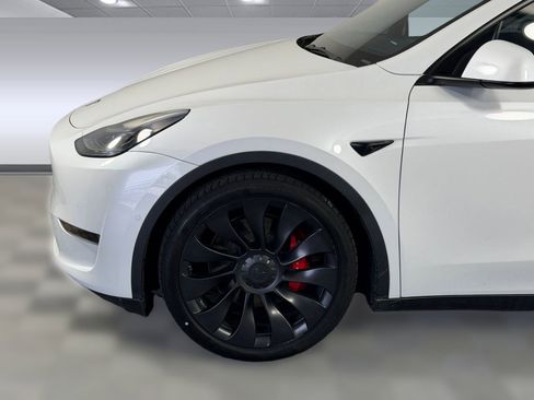 Used 2022 Tesla Model Y Performance AWD/4WD image 11