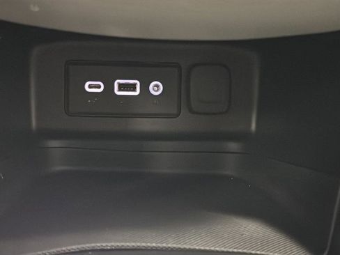 Used 2023 Chevrolet Equinox LS w/ LS Convenience Package AWD/4WD image 29