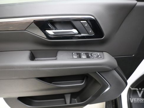 New 2026 Chevrolet Tahoe LS w/ Max Trailering Package RWD image 18