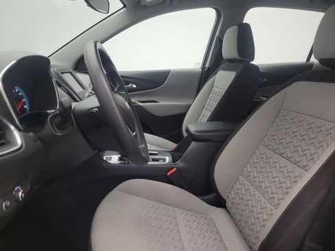 Used 2024 Chevrolet Equinox LS image 17