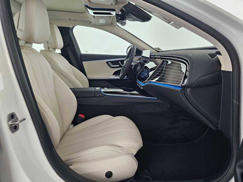 New 2026 Mercedes-Benz E 350 Sedan image 10