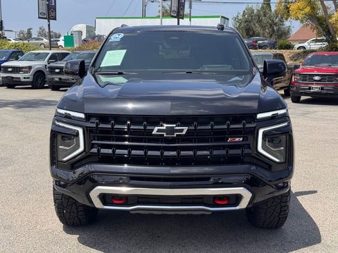 Used 2025 Chevrolet Tahoe Z71 w/ Z71 Off-Road Package AWD/4WD image 6