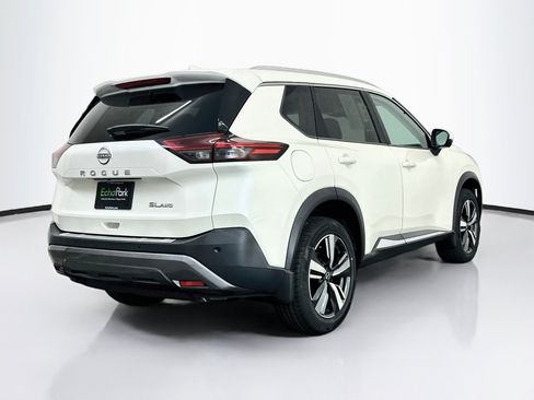 Used 2023 Nissan Rogue SL AWD/4WD image 9