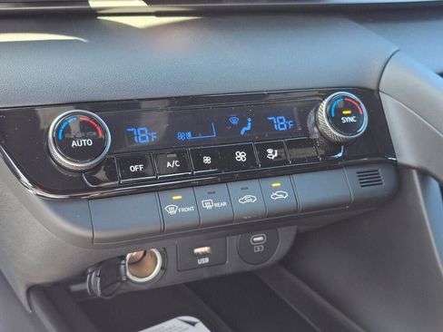 New 2026 Hyundai Elantra Sport FWD image 21