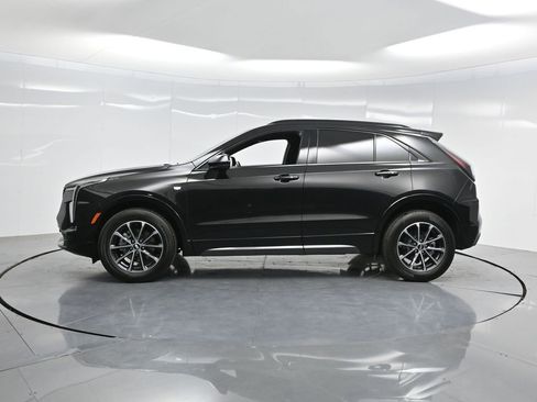 Used 2024 Cadillac XT4 Sport image 32