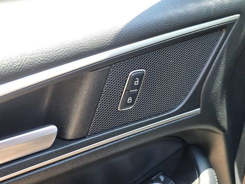 Used 2016 Ford Edge SEL w/ Equipment Group 201A FWD image 31