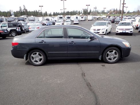 Used 2005 Honda Accord Hybrid image 6