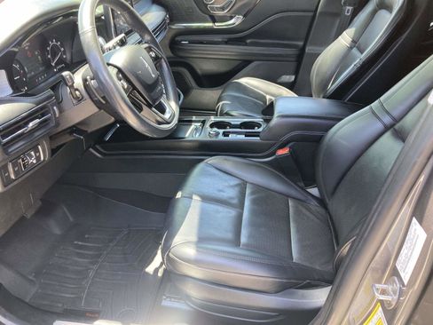 Used 2021 Lincoln Corsair FWD w/ Premium Package image 21