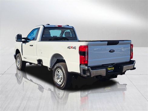 New 2026 Ford F250 XL w/ 360-Degree Camera Package image 4