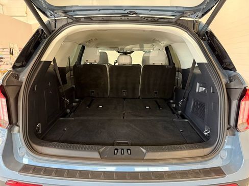 Certified 2025 Ford Explorer Active w/ Active Comfort Package AWD/4WD image 13