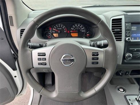 Used 2021 Nissan Frontier S image 18