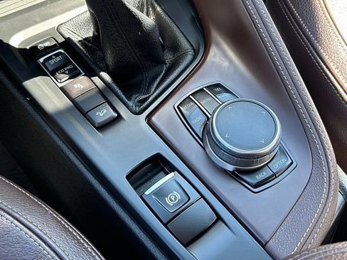 Used 2017 BMW X1 xDrive28i AWD/4WD image 33