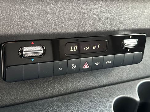 New 2026 Mercedes-Benz Sprinter 2500 image 19