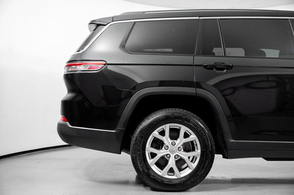 Used 2021 Jeep Grand Cherokee L Limited AWD/4WD image 5