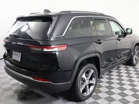 Used 2023 Jeep Grand Cherokee 4WD 4xe image 8