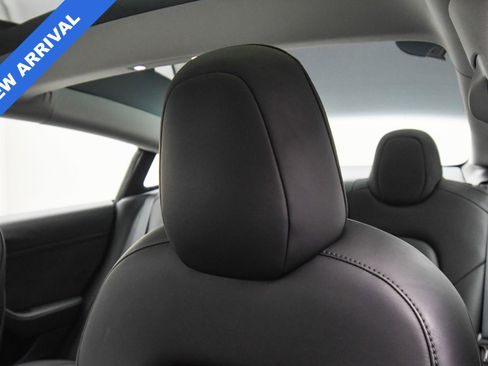 Used 2022 Tesla Model 3 image 51