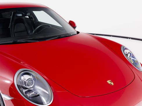 Used 2019 Porsche 911 Carrera image 41