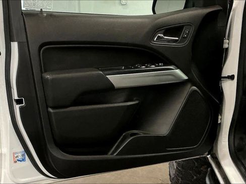 Used 2021 Chevrolet Colorado ZR2 w/ Colorado ZR2 Bison Edition image 24