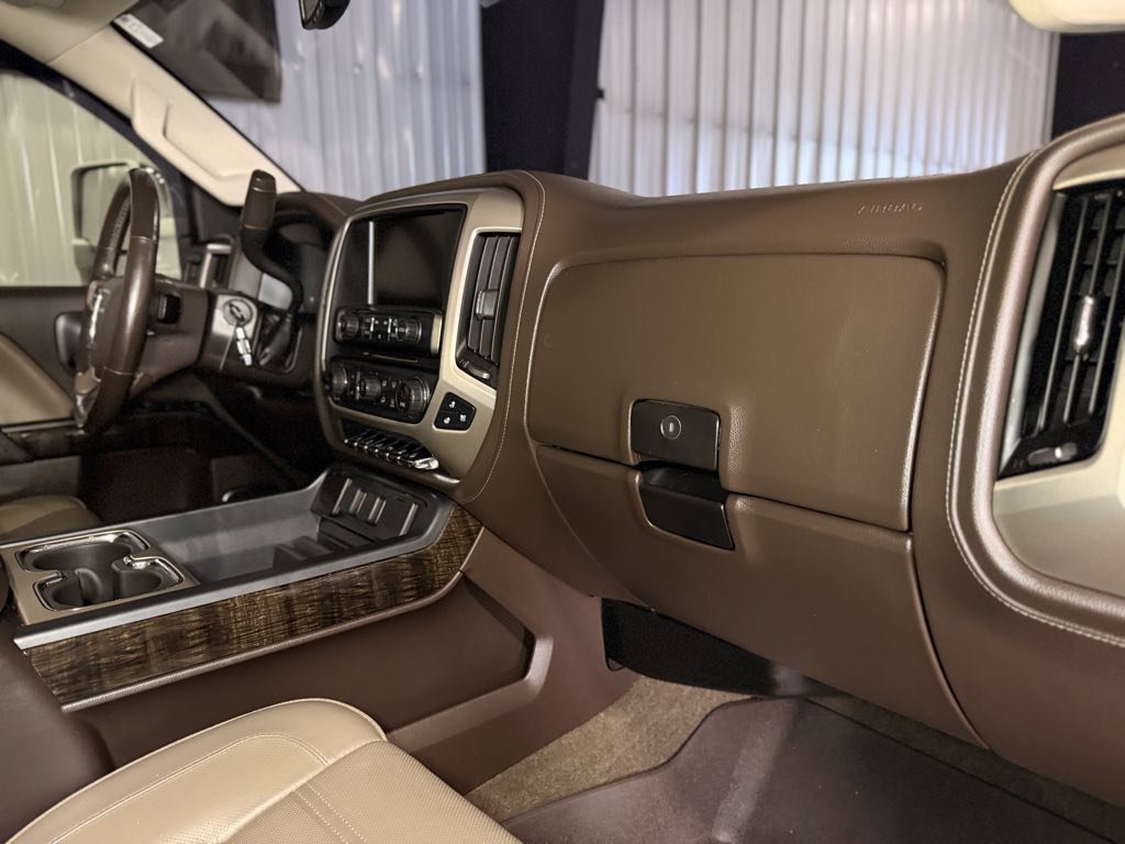 Used 2016 GMC Sierra 2500 Denali w/ Driver Alert Package AWD/4WD image 13