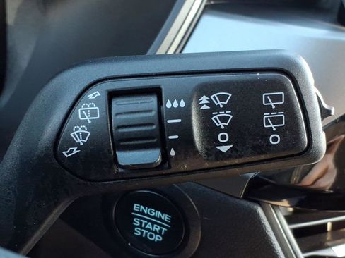Used 2024 Ford Escape Active AWD/4WD image 23