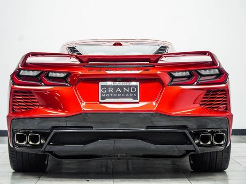 Used 2021 Chevrolet Corvette Stingray Premium Cpe w/ Z51 Performance Package RWD image 16