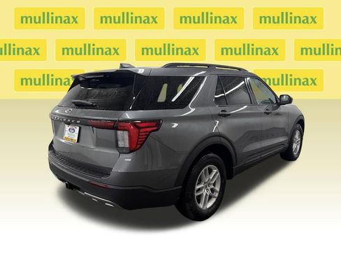 New 2026 Ford Explorer Active w/ Active Comfort Package image 4