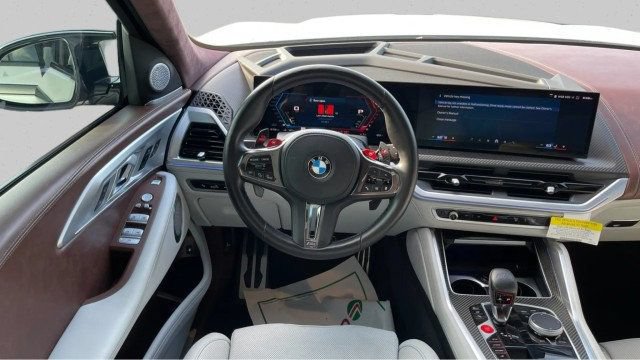 Used 2024 BMW XM AWD/4WD image 9