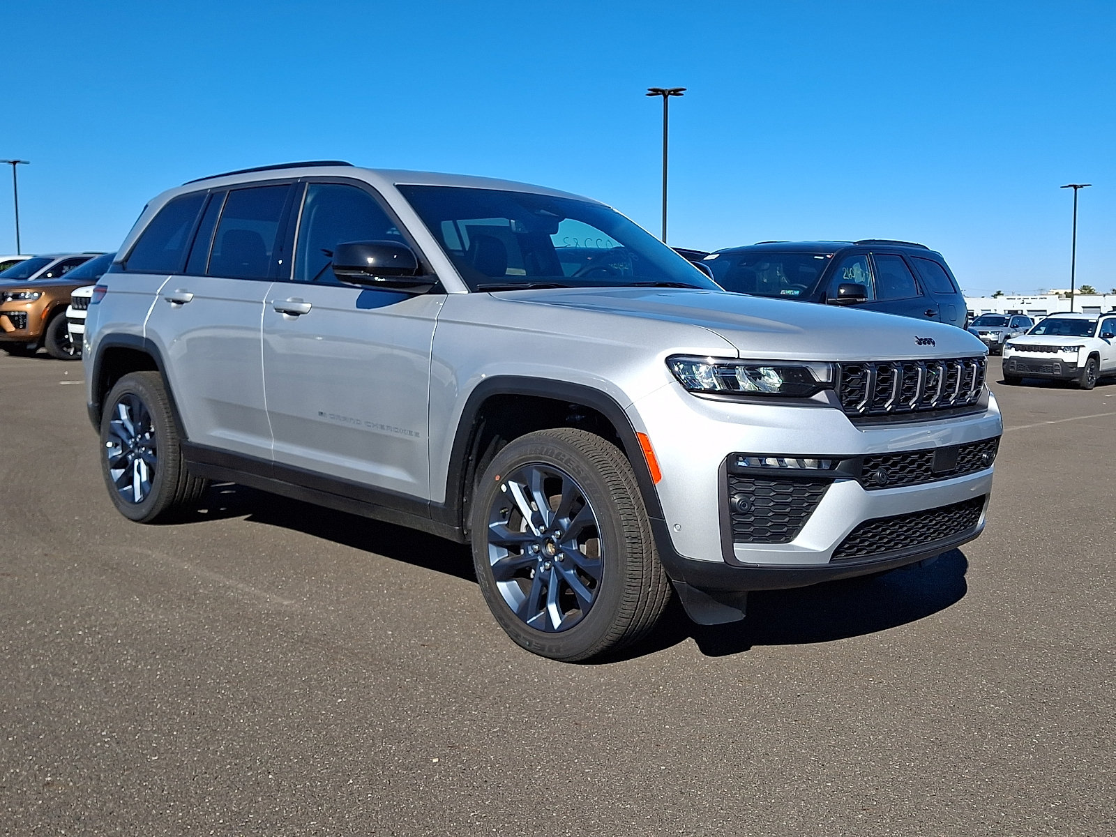 New 2026 Jeep Grand Cherokee Limited AWD/4WD image 1