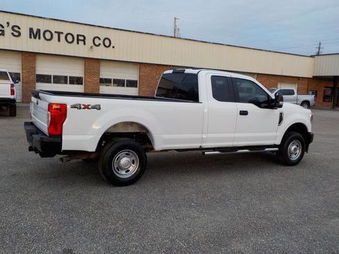 Used 2022 Ford F350 XL w/ Power Equipment Group image 6